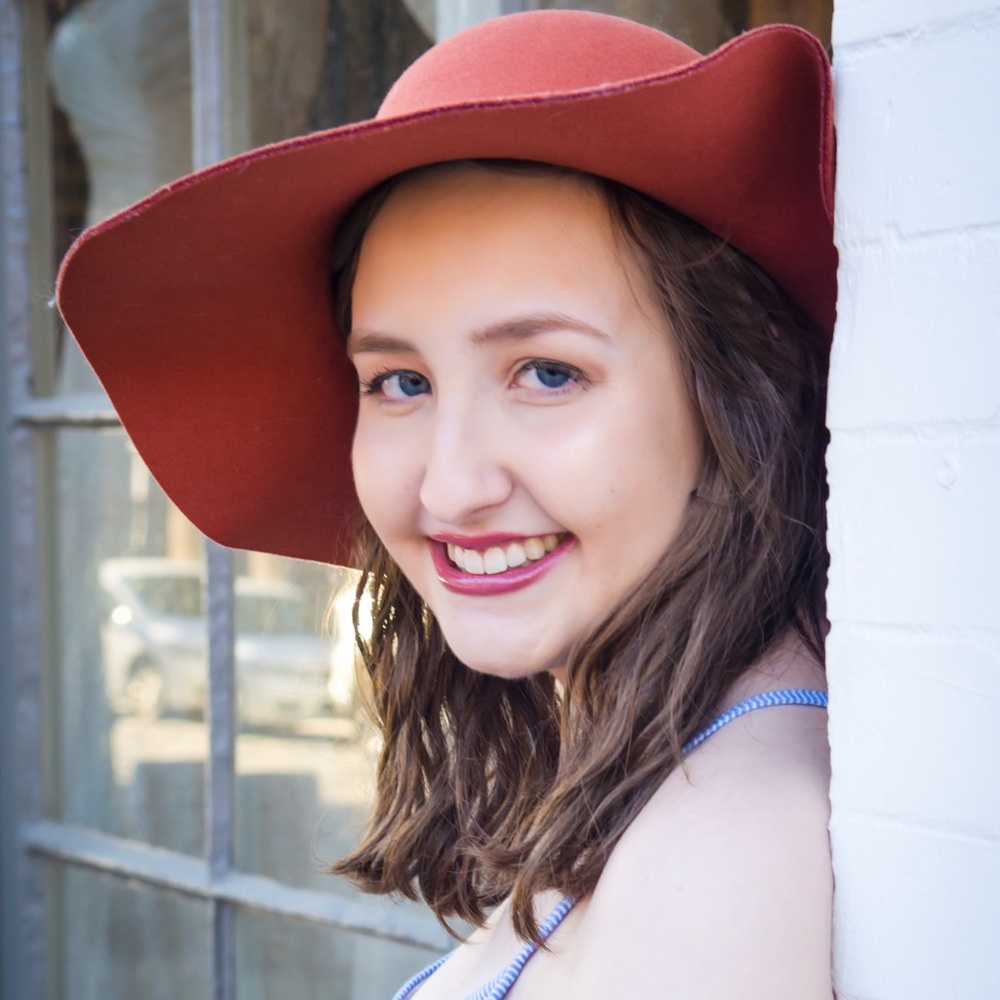 Meet your Posher, Charlotte
